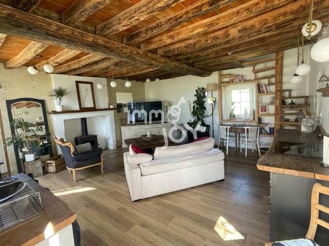 Propriété - 480 m² - 10 pièces