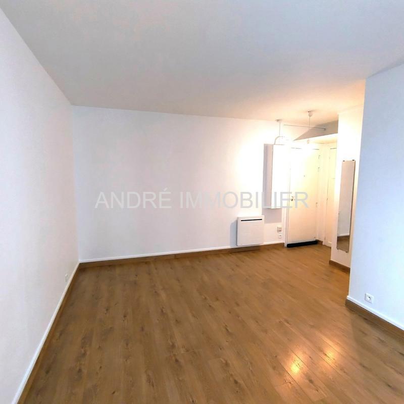 Studio - 28 m² - 1 pièce