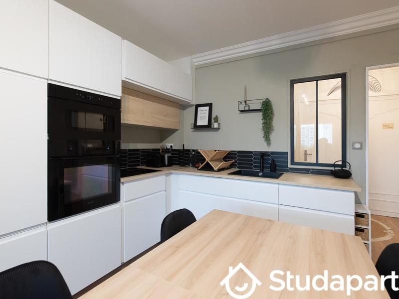 Chambre - 10 m² - 1 pièce