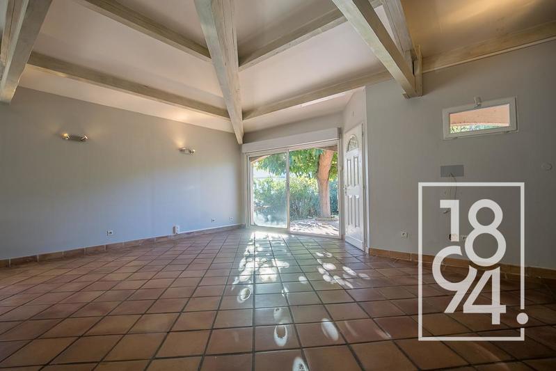 Villa - 100 m² - 4 pièces