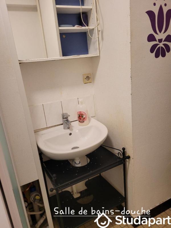 Chambre - 9 m² - 1 pièce