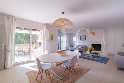 Villa - 350 m² - 8 pièces