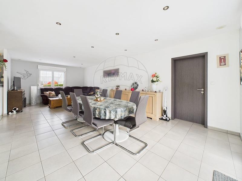 Maison - 103 m² - 5 pièces