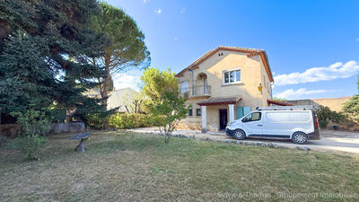 Maison - 172 m² - 7 pièces