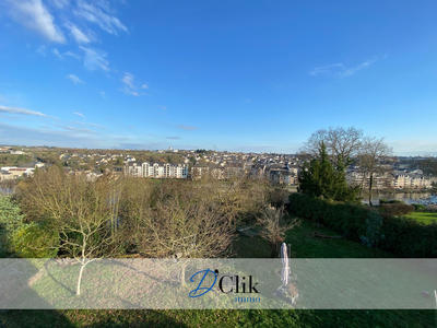 Maison - 144 m² - 5 pièces