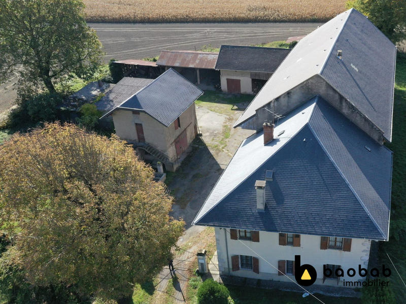 Ferme - 300 m² - 5 pièces