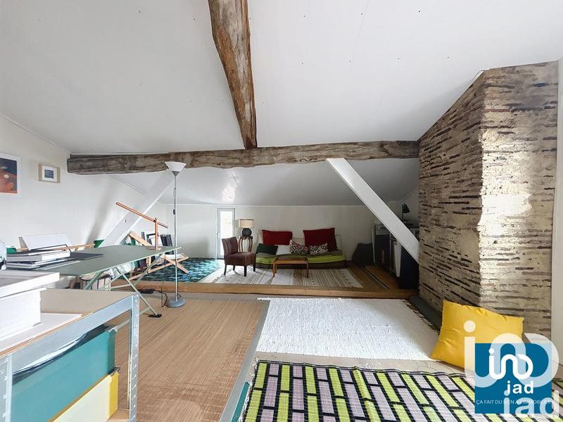 Maison - 180 m² - 5 pièces