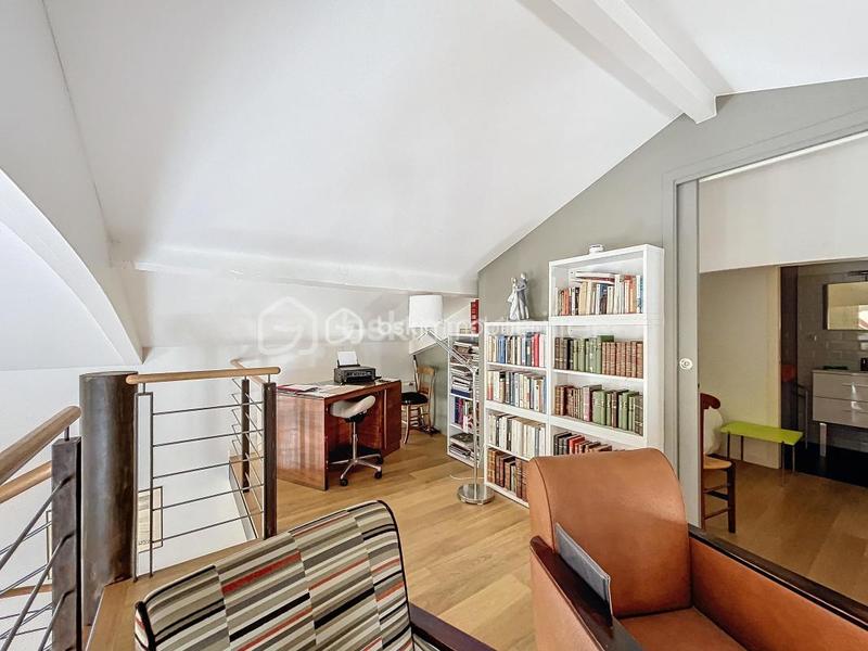 Loft - 151 m² - 5 pièces