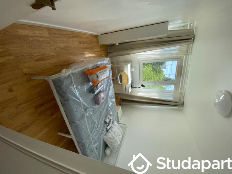 Chambre - 11 m² - 1 pièce