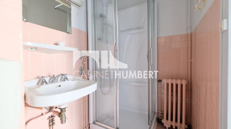 Appartement - 216 m² - 7 pièces