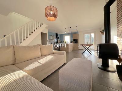 Maison - 107 m² - 5 pièces