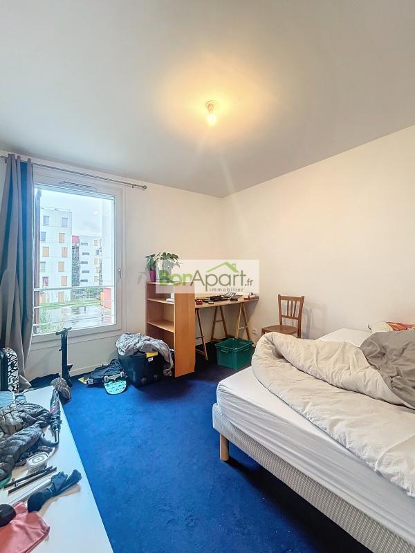 Appartement - 95 m² - 5 pièces