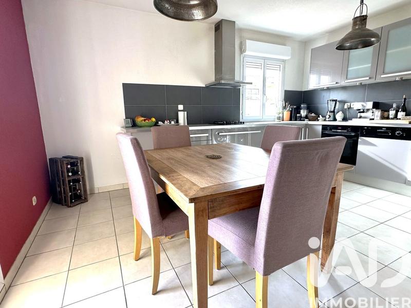 Appartement - 75 m² - 3 pièces