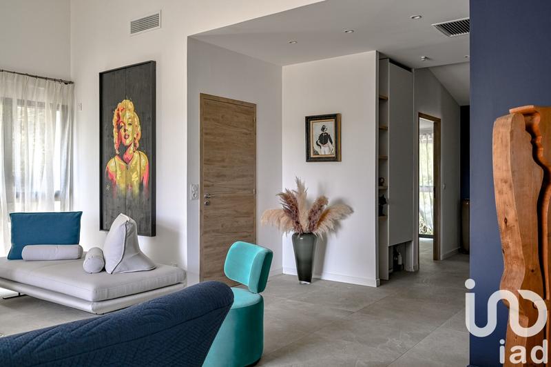 Appartement - 125 m² - 5 pièces