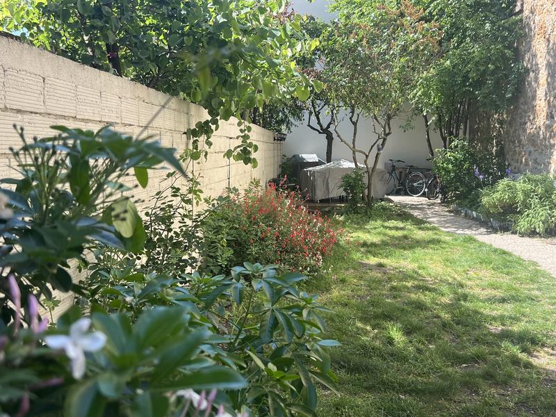 Appartement - 85 m² - 5 pièces