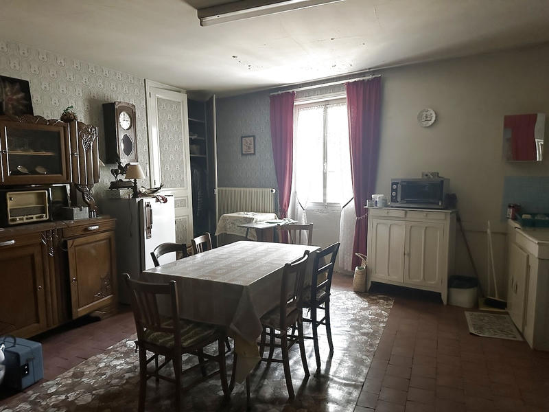 Maison de village - 100 m² - 4 pièces