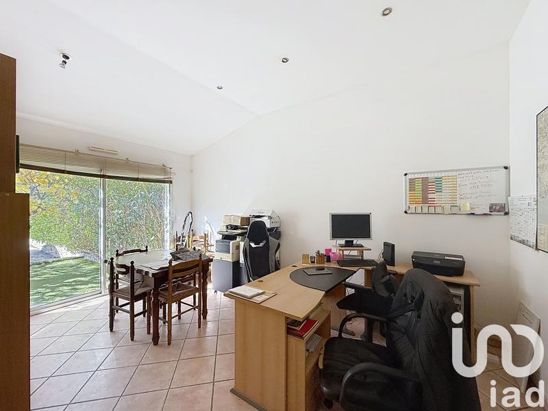 Maison - 197 m² - 4 pièces