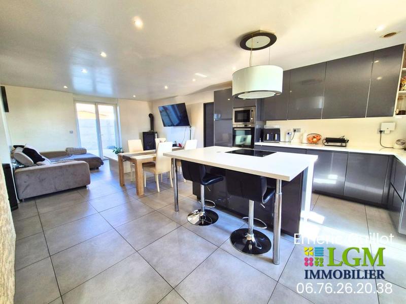 Maison - 107 m² - 3 pièces