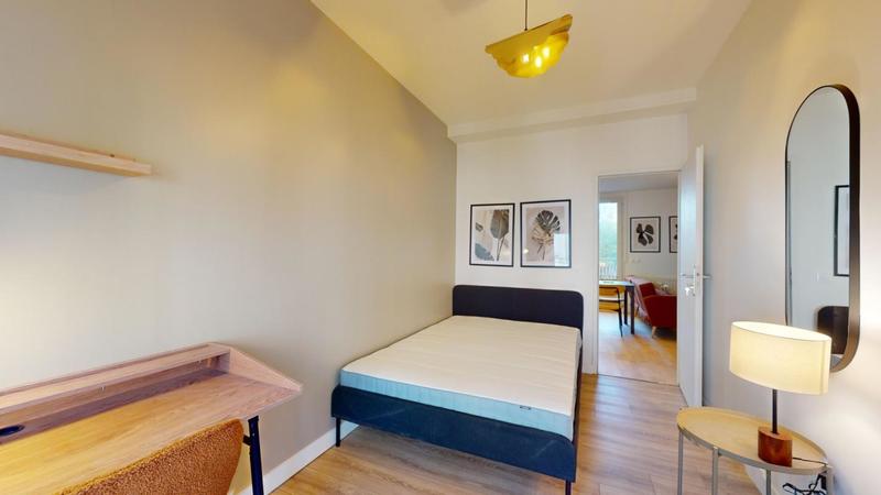 Appartement - 70 m² - 5 pièces