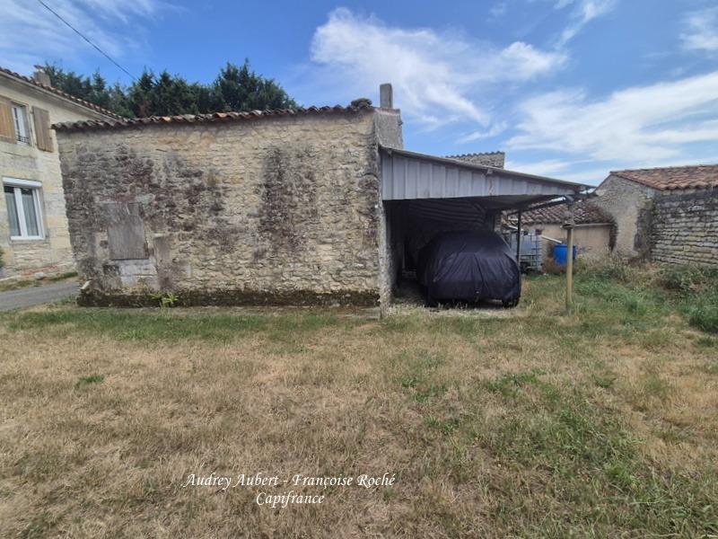 Maison - 104 m² - 4 pièces