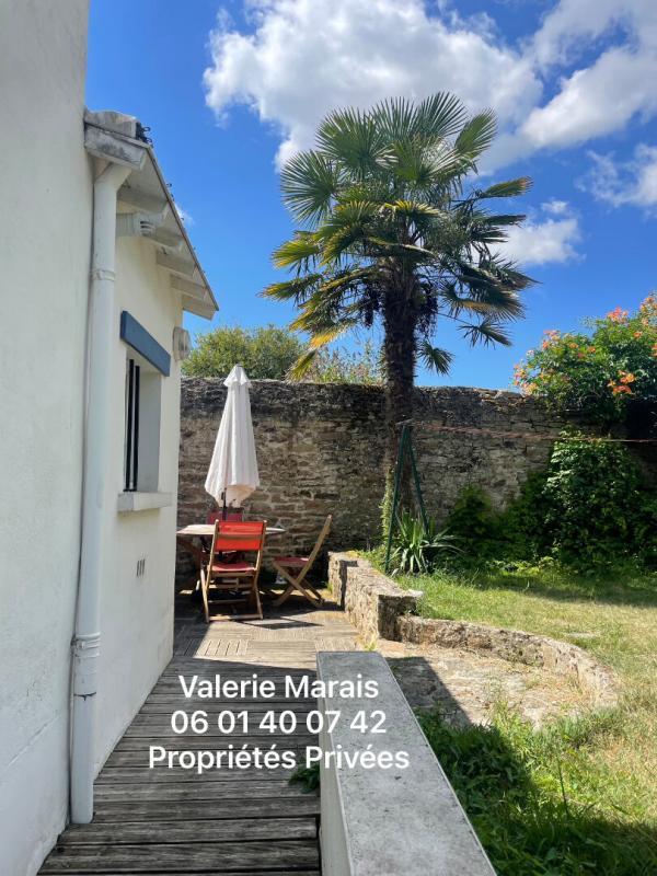 Maison - 99 m² - 5 pièces