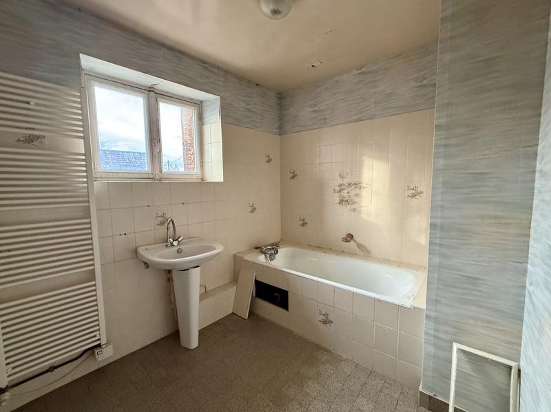 Maison - 85 m² - 4 pièces