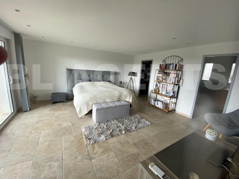 Maison contemporaine - 170 m² - 5 pièces