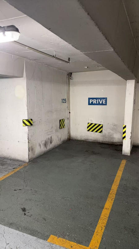 Parking - 12 m²