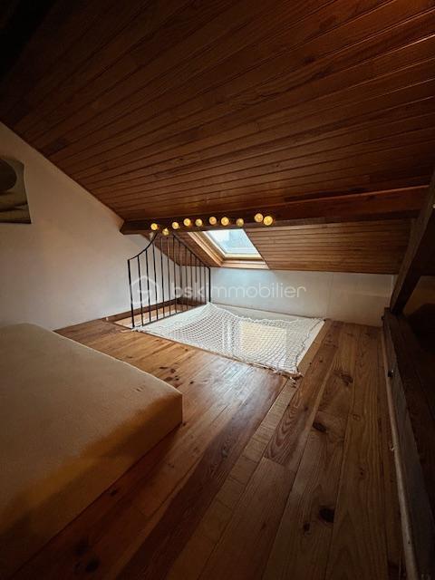 Maison de ville - 100 m² - 7 pièces