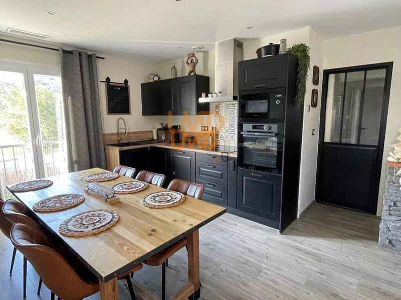 Villa - 113 m² - 5 pièces