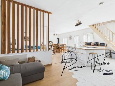 Maison - 180 m² - 6 pièces