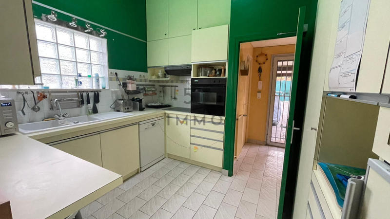 Maison - 170 m² - 7 pièces