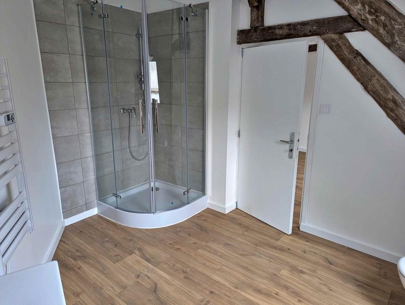 Maison ancienne - 210 m² - 7 pièces