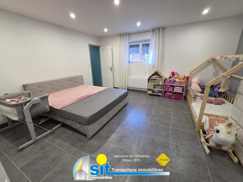 Appartement - 106 m² - 3 pièces