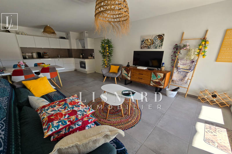 Appartement - 63 m² - 3 pièces