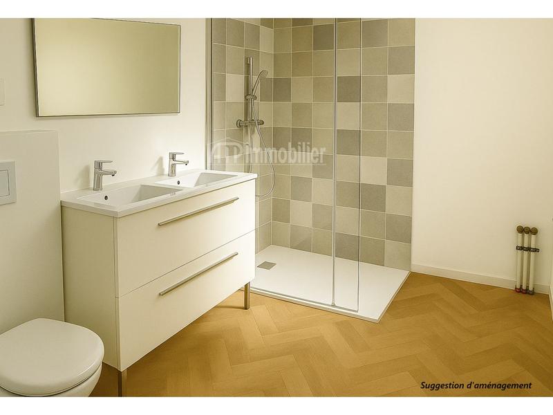 Maison traditionnelle - 80 m² - 4 pièces