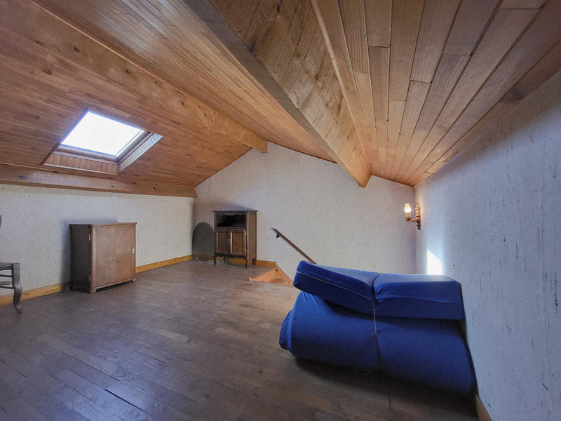 Maison - 106 m² - 5 pièces