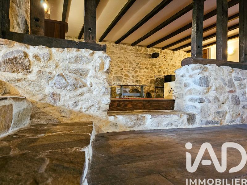 Maison - 409 m² - 12 pièces