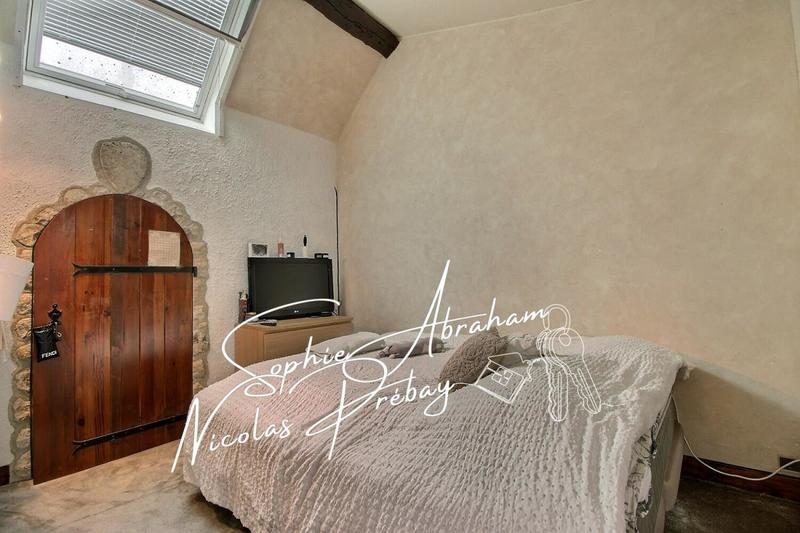 Maison - 185 m² - 5 pièces