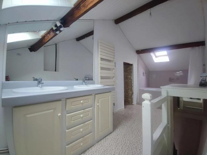 Maison en pierre - 120 m² - 5 pièces