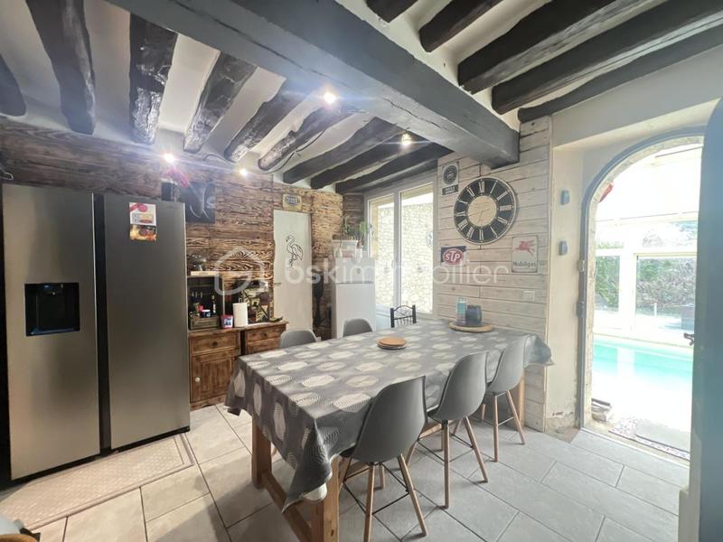 Maison - 205 m² - 7 pièces