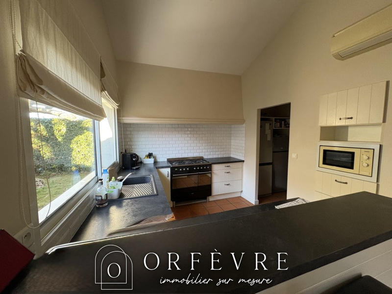 Maison - 140 m² - 5 pièces