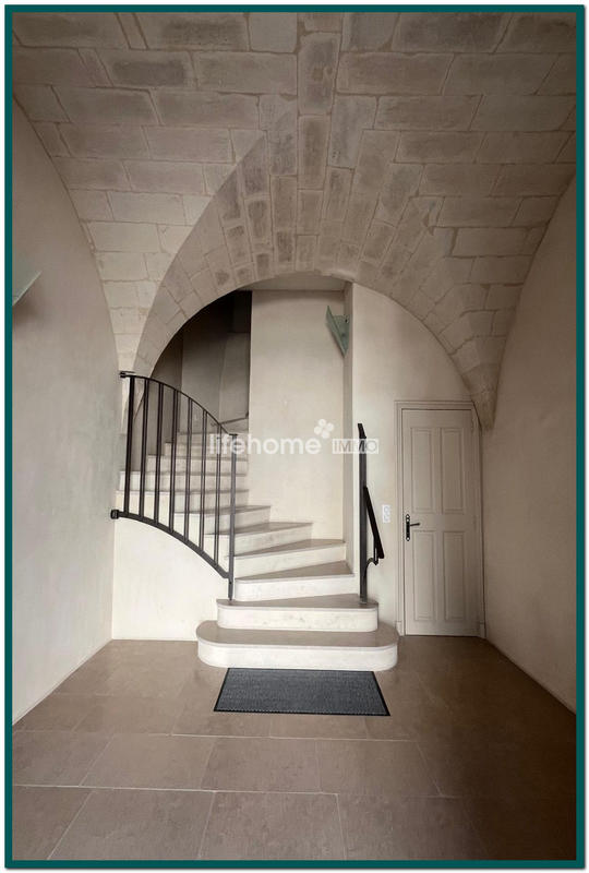 Appartement - 95 m² - 3 pièces