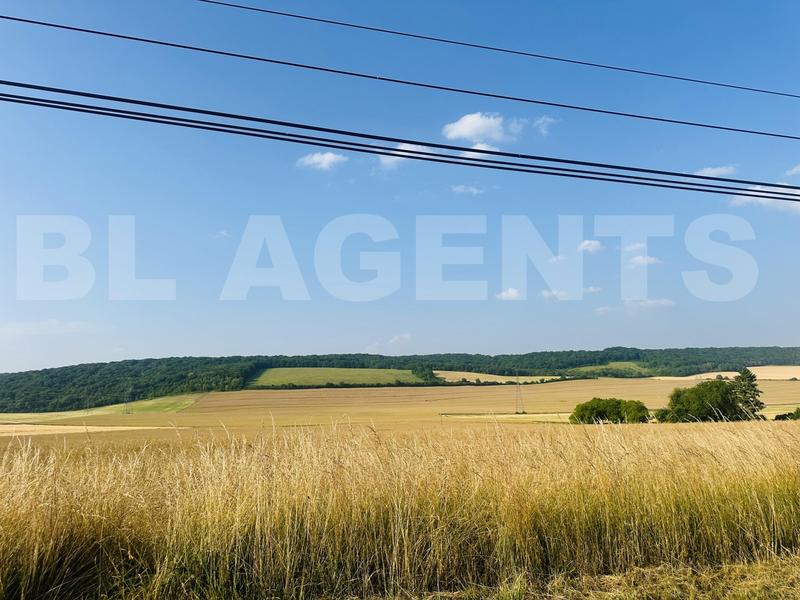 Pavillon - 150 m² - 6 pièces