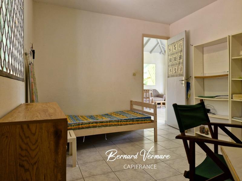 Bungalow - 135 m² - 9 pièces