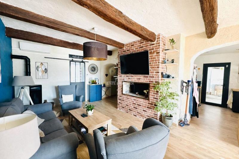 Maison - 160 m² - 6 pièces