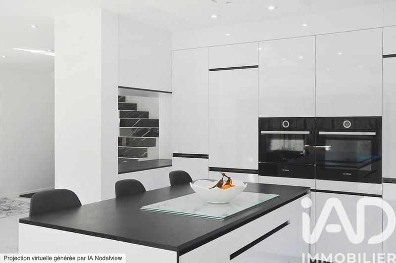 Maison - 172 m² - 6 pièces