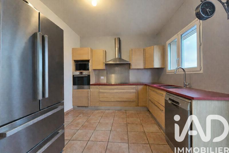 Maison - 169 m² - 6 pièces