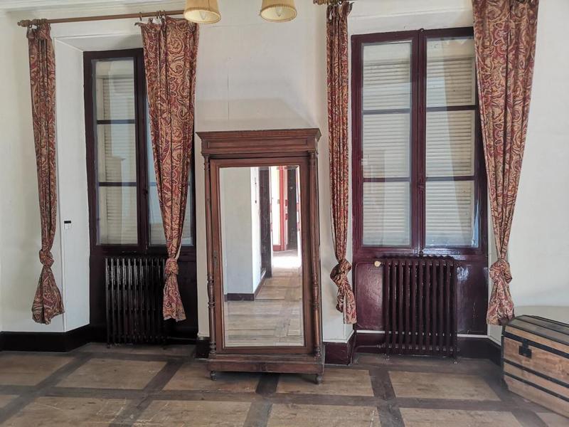 Maison de ville - 283 m² - 7 pièces