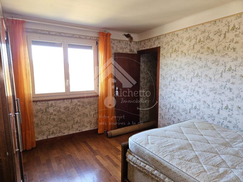 Maison - 155 m² - 8 pièces